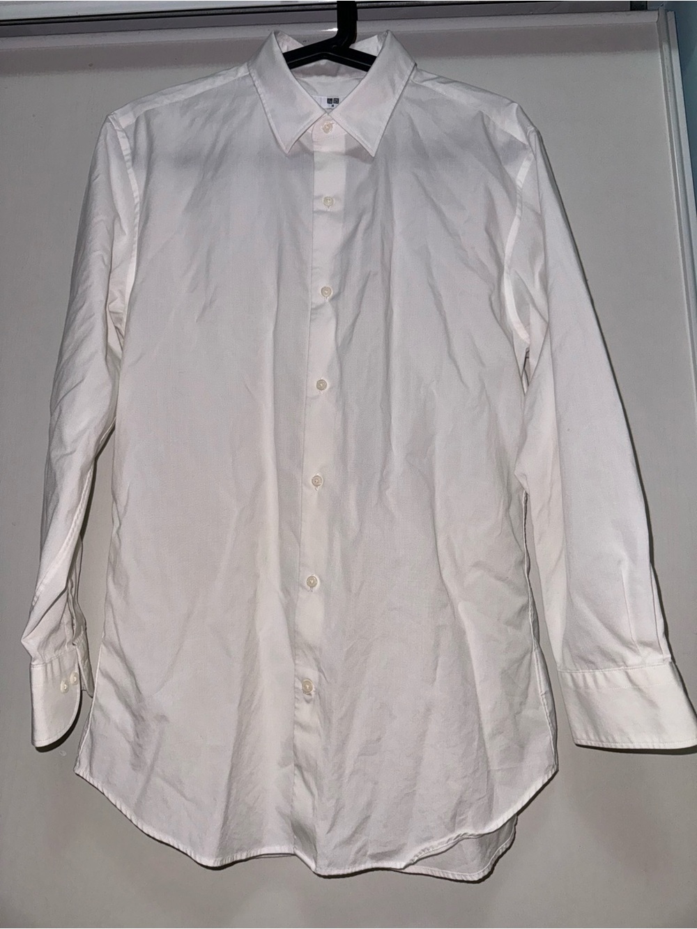 Uniqlo White Long Sleeve Collared Shirt - M